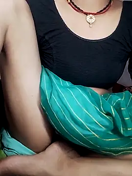 Snapshot of Aasha_devi05 chatting on 05-03-26, 06:11 Aasha devi05 online show from 05-03-26, 06:11
