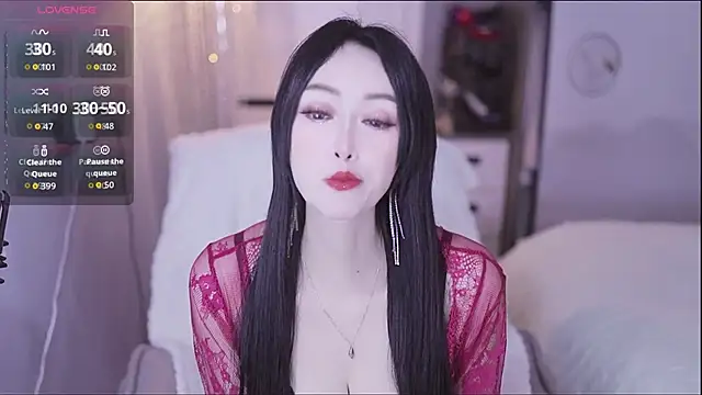 Oliviari- online show from 03-22-26, 12:03