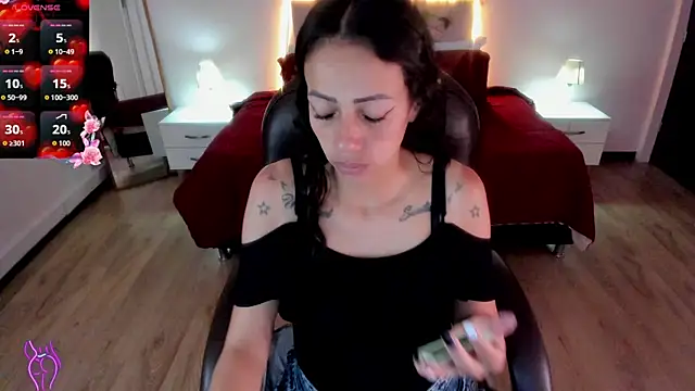 Mariam Lopez   online show from 07-24-26, 03:46