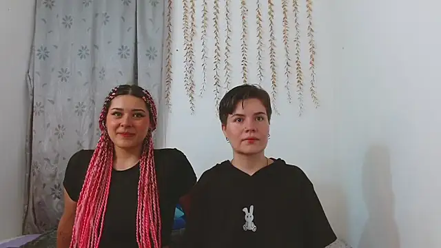 AmbarAndValery online show from 09-13-25, 03:50