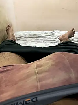 cookie-n-cream online show from 09-13-25, 05:24