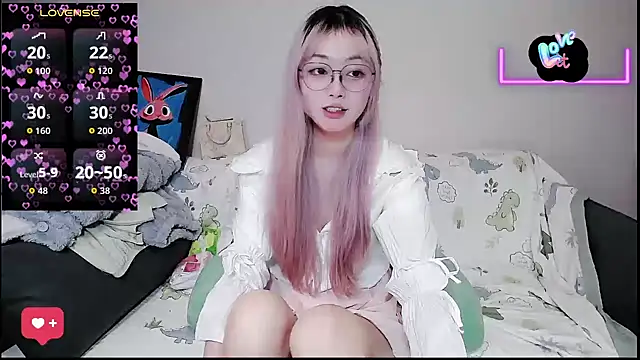 baby-yaya20 online show from 10-24-25, 09:14