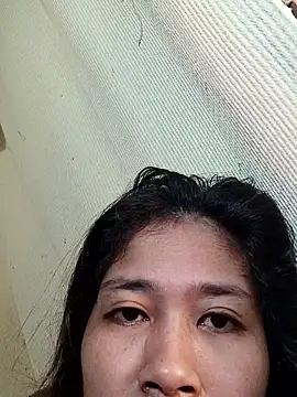 Snapshot of Sweet_Asian25 chatting on 01-16-26, 12:47 Sweet Asian25 online show from 01-16-26, 12:47