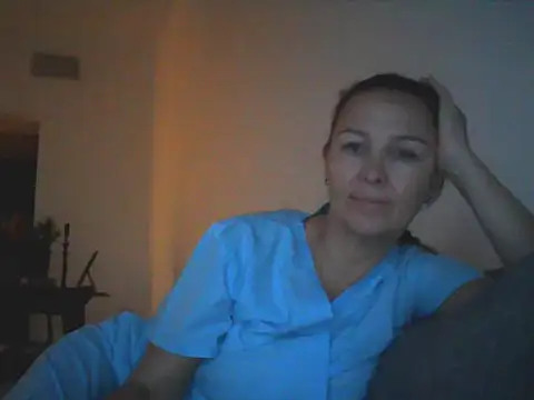 Snapshot of Avelinii chatting on 05-11-26, 03:07 Avelinii online show from 05-11-26, 03:07