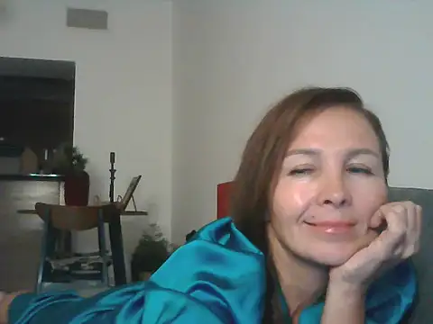 Snapshot of Avelinii chatting on 05-20-26, 07:33 Avelinii online show from 05-20-26, 07:33