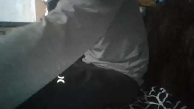 Sillycatfish online show from 10-26-25, 09:20