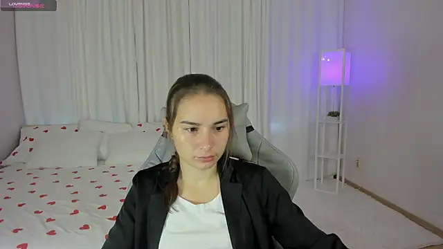 SeraphineClark online show from 09-20-25, 01:54