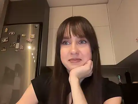 Snapshot of Ruviraa chatting on 07-12-26, 07:37 Ruviraa online show from 07-12-26, 07:37