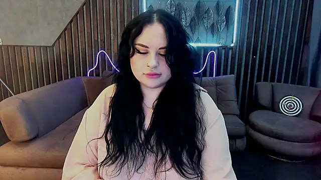 Snapshot of SerahMirabeli chatting on 09-25-25, 12:55 SerahMirabeli online show from 09-25-25, 12:55
