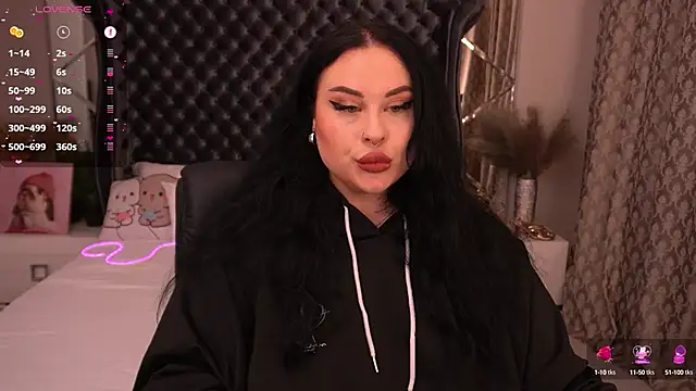 Snapshot of SerahMirabeli chatting on 09-26-25, 06:59 SerahMirabeli online show from 09-26-25, 06:59