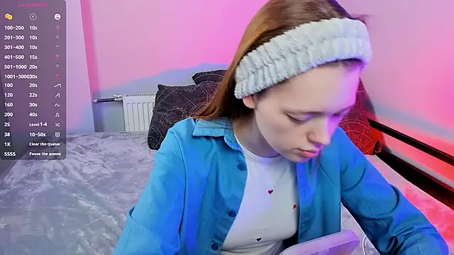 FlexyFox online show from 02-05-26, 04:14