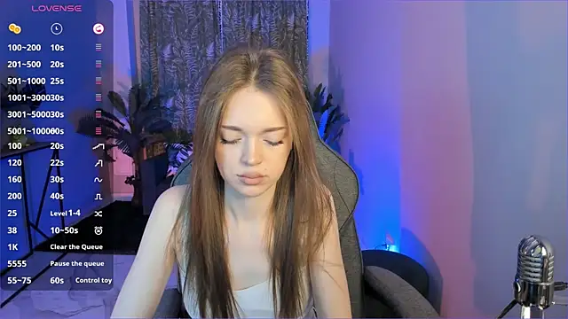 FlexyFox online show from 12-19-25, 09:33