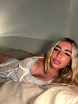 BlondeBetty online show from 11-05-25, 12:14