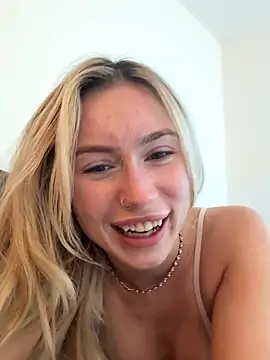 SexySaraxxoo online show from 12-02-25, 11:23