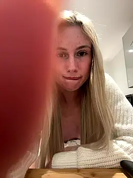 SexySaraxxoo online show from 01-05-26, 05:27