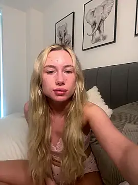 SexySaraxxoo online show from 01-15-26, 11:13