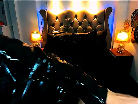 AiraHugeTop online show from 12-16-25, 02:49