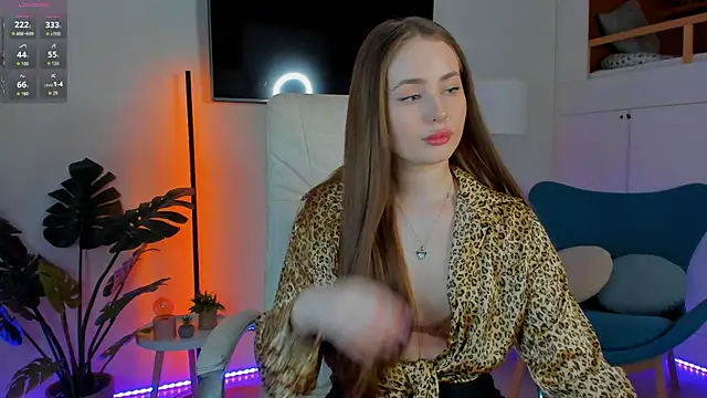 Sweet  Amily online show from 03-25-26, 01:32