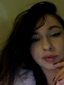 SunnyDane online show from 10-29-25, 01:26