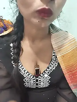 Itz Mayra  online show from 02-01-26, 10:46