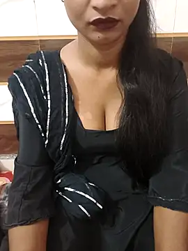 Itz Mayra  online show from 10-24-25, 06:12