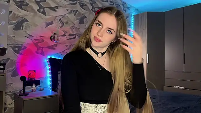 Jessica1West online show from 04-16-26, 09:39