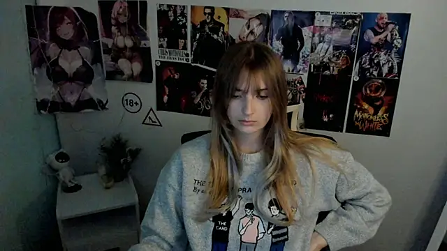 Snapshot of NeyliDream chatting on 10-19-25, 12:19 NeyliDream online show from 10-19-25, 12:19