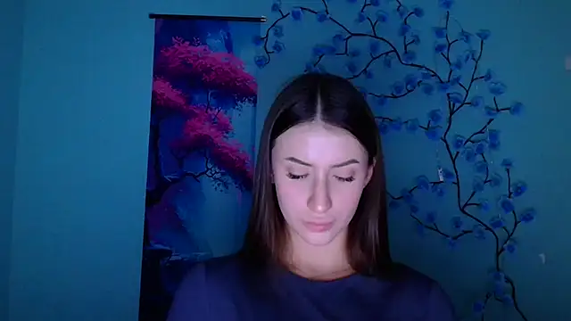 AlisaBubbles online show from 11-25-25, 12:49