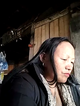 Samdim23 online show from 12-17-25, 03:22