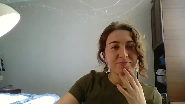 Mireeina online show from 07-17-26, 02:36