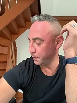 Marronglace1 online show from 10-03-25, 10:17