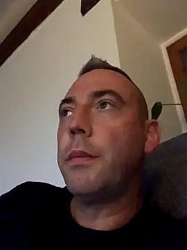 Marronglace1 online show from 09-24-25, 06:31