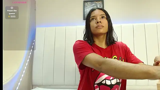 kendra lux1 online show from 02-10-26, 12:59