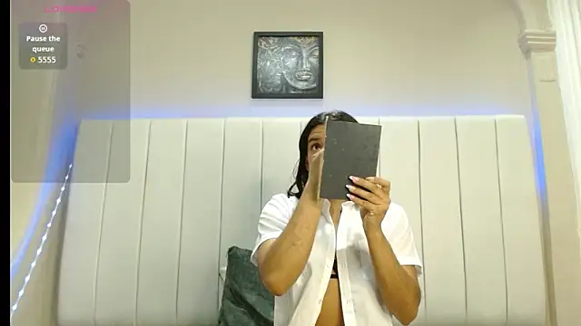 kendra lux1 online show from 02-19-26, 03:09