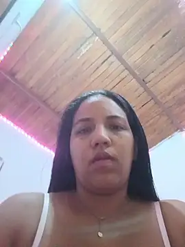 Snapshot of girlpee chatting on 02-13-26, 11:43 girlpee online show from 02-13-26, 11:43