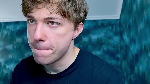 MarkShot  online show from 10-26-25, 05:13