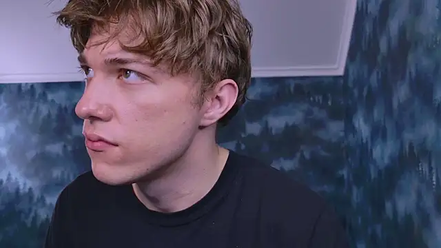 MarkShot  online show from 10-24-25, 04:39