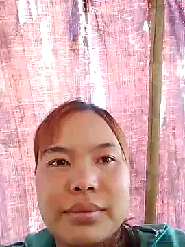 Huyen x online show from 03-01-26, 05:51