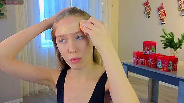 Succubelle online show from 12-19-25, 07:22