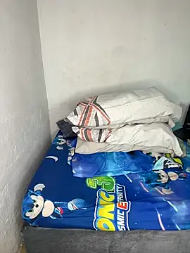 Yasmine  Hayat online show from 12-22-25, 01:22