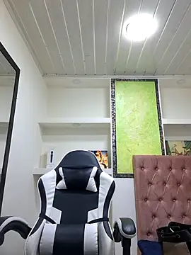 susan mooree online show from 11-27-25, 06:41