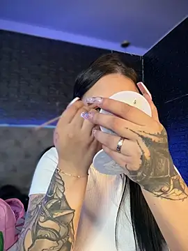 Megaan  More online show from 04-14-26, 03:00