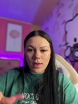 Snapshot of Megaan__More chatting on 05-22-26, 02:53 Megaan More online show from 05-22-26, 02:53