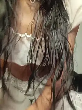 sweetdubros2 online show from 04-12-26, 07:22