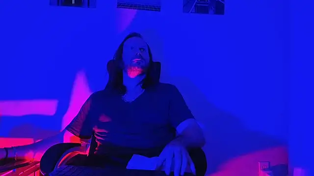 AlbinoAdonis online show from 09-25-25, 12:38