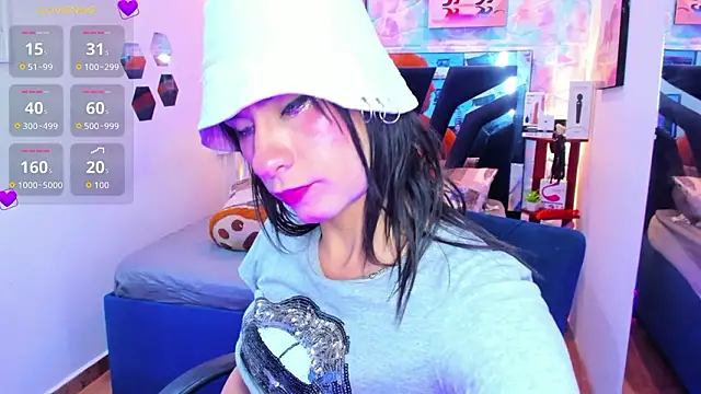 Charlotte Landry   online show from 02-28-26, 04:50