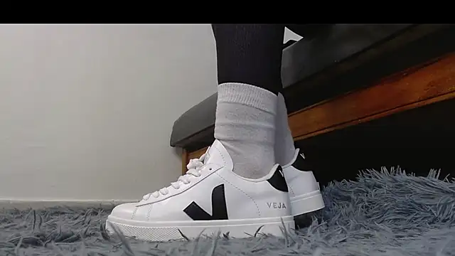 Deysha Garcias online show from 12-03-25, 02:16