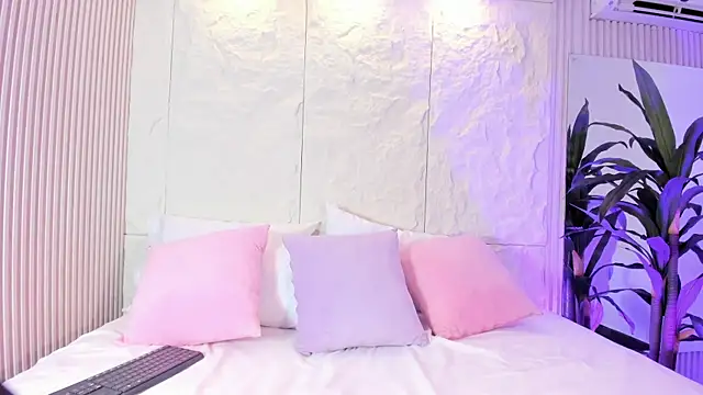 Isabellax21 online show from 10-01-25, 04:28