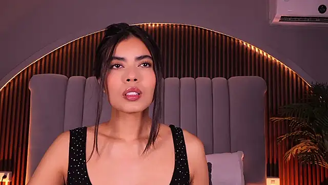 Isabellax21 online show from 04-10-26, 04:19