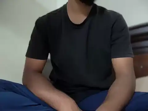 Snapshot of bossyjuicy chatting on 02-11-26, 07:03 bossyjuicy online show from 02-11-26, 07:03